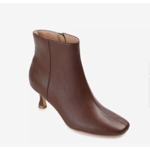 Journee Collection Kelssa Booties Dark Brown Vegan Leather Size 7.5